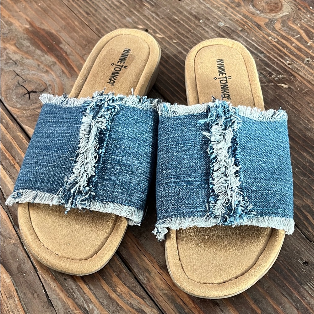 Minnetonka Blue Denim Sandals